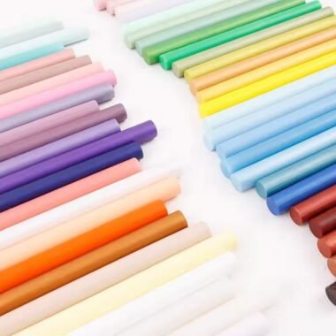 Colorful wax sticks for sealing